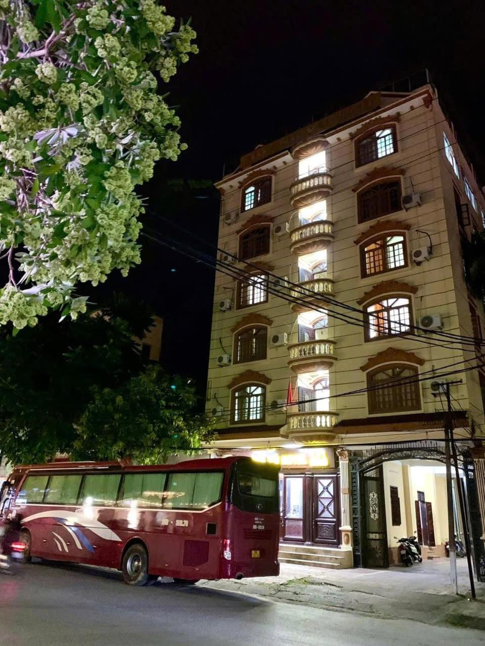 Hotel Khach San Hoang Vu Lang Son Zewnętrze zdjęcie